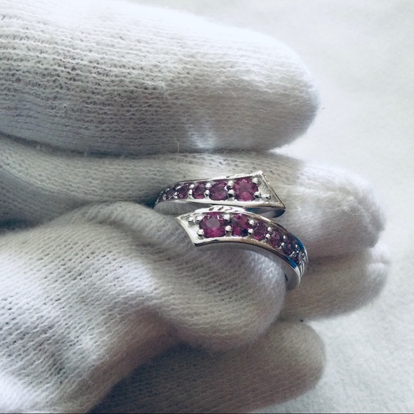 Genuine Gems Rhodolite Garnets - Picture 7 of 15